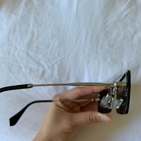 miu miu société sunglasss smu59t - Picture 6 of 9